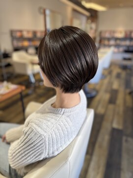 サラビューティーサイト 志免店(SARA Beauty Sight) 【志免】ロングから劇的変化!ショートヘア×グレージュカラー