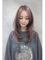 サニー 渋谷(SUNNY)&nbsp;ピンクベージュ、カチューシャカラー、バタフライレイヤーカット