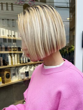 マル 薬院浄水店(MAR.co) ハイトーンボブ