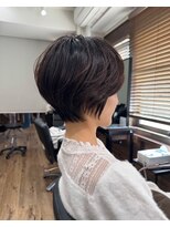 ハピネス クローバー 八木店(Happiness CLOVER)&nbsp;くびれショートボブ　大和八木　脱白髪染め　白髪ぼかし