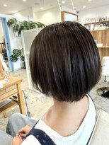 アン(an)&nbsp;人気のレイヤーショートボブ×マッドスモーク
