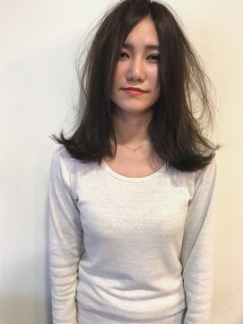ヘアリゾート サニー(hair resort sunny) アッシュグレージュの外ハネロブ