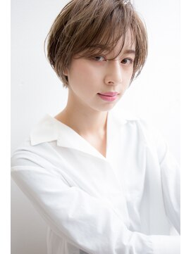 アヴァン ヘアリゾート 30代～50代/大人女性ショートヘア