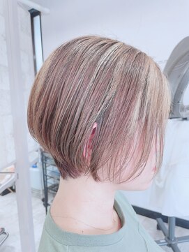 ヘアーズ ベリー 塚口店(hairs BERRY) 前下がりのグラデーションボブ