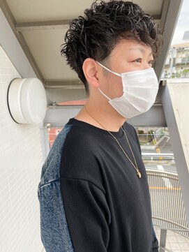 オーシャン(Ocean) ［OCEAN　Hair&Life]ツーブロックショート/ハードパーマ