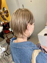 ダニーコウベ(Danny kobe) ミルクティーベージュ マッシュウルフ