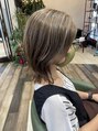 リサ グランシェ(RISA granche) ケアブリーチでハイライト。透明感のあるベージュカラー