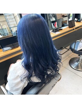 ラックスビー オオサカ  梅田茶屋町店(LUXBE OSAKA) ネイビーブルー