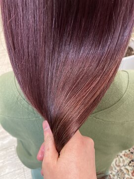 シー 岡崎(,SHE) 斜めバング/グレージュカラー/デザインカラー/東岡崎