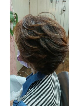 ロッソバイアルター 鎌取(ROSSO by aL-ter) マチルダボブ/ピンクベージュ/インナーグレージュ 石橋奈津子