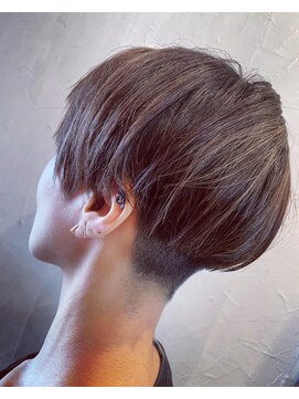 ポルム パプリカ(polum paprika) 30代40代大人可愛い刈り上げマッシュショート