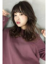 アン たまプラーザ(un)&nbsp;くびれミディアム/ちょいイヤリングカラー/斜め前髪♪