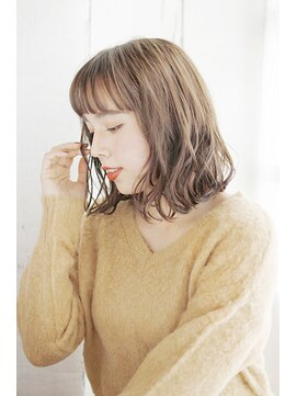 シュシュット(chouchoute) 美髪質改善ピンクブラウンエアリーロング切りっぱなしボブ/139