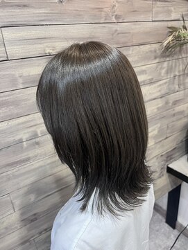 レガロヘアアトリエ(REGALO hair atelier) アッシュグレージュ【水戸/赤塚】