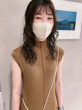 フェンヘアーアイス 中目黒(Fen.hair ici) 20代30代大人可愛いロングくせ毛風パーマナチュラルベージュ
