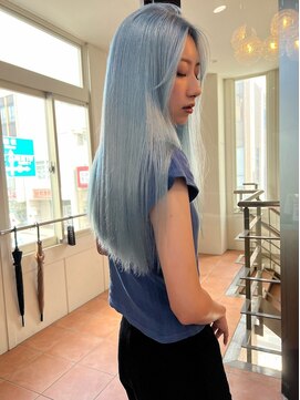 エイチ(H) ペールブルー