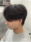 センターパートウルフ
