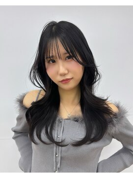 ユーフォリア 渋谷グランデ(Euphoria SHIBUYA GRANDE) 韓国くびれ巻き ブルーブラック レイヤーカット