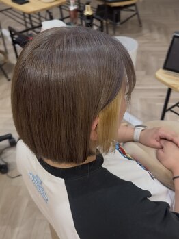 アンドユー(& you.)の写真/白髪ぼかし/おしゃれなインナーカラー/ハイライトもお任せを◎ダメージを抑えたケアカラーで理想の髪色に♪