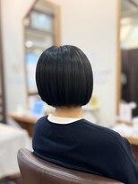 ヘアー グリーン(hair green) 自然な丸みと艶感が美しい大人上品ボブスタイル