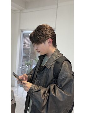 スキルアイマ(SKILL ima) センターパート/フェザーパーマ