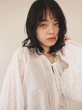 ノーム(norm) イメチェンスタイルハッシュカットレイヤーカット