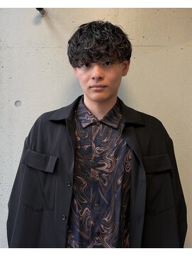 オムファミーユラグ(homme, famille raugh) ラフシャドウパーマ