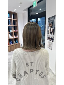 エクラバイケンジ(ECLAT byKENJE)の写真/大人女性のお悩み解決！明るい白髪ぼかしで上品な艶髪へ。ダメージレス施術で美しさ際立つ☆