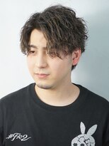 ヒロギンザ 八重洲店(HIRO GINZA)&nbsp;ツーブロック/センターパート/ツイストスパイラル〈理容室〉