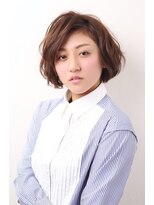 リベラル(liberal)&nbsp;ナチュラルな大人の抜け感パーマ[抜け感ヘア/アップバング]