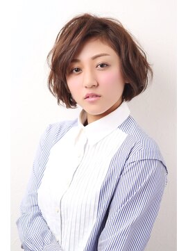 リベラル(liberal) ナチュラルな大人の抜け感パーマ[抜け感ヘア/アップバング]