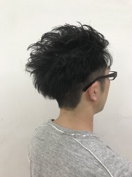 アローズ ステラプレイス店(HELLO'S) ツーブロックショートスタイル