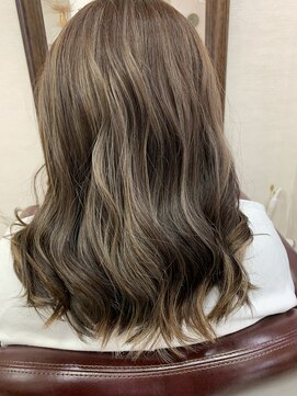 ヘアサロン グローリー(glory) highlight×グレージュ