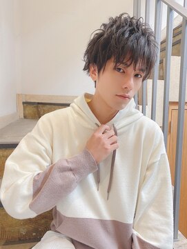 シェルター バイ トウキョウ(Shelter by TOKYO) シンプル黒髪くせ毛風パーマ/ツーブロックマッシュショート