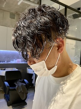 エリマ 調布(elima) スパイラルパーマ/スキンフェード/刈り上げツーブロック【調布】