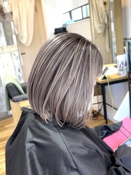 ファヴォリヘアー(favori hair) Bob/Shadowroots