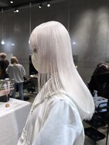 モニカ(MONIQA)&nbsp;【圧倒的なホワイト】ブリーチデザインカラー