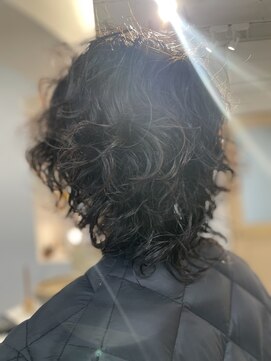 アイエヌ 蔵前(I/N) クルクルウルフスタイル