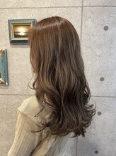 おすすめのスタイル3選《[3]透き通った髪色に!》