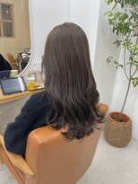 ティエル(TieLu)&nbsp;ゆるふわ×ダークグレージュ×外国人風