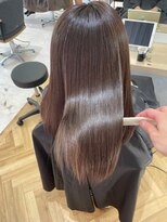 ジーナ 本八幡(Zina)&nbsp;大人かわいい20代30代40代小顔ショコラベージュ　Zina本八幡