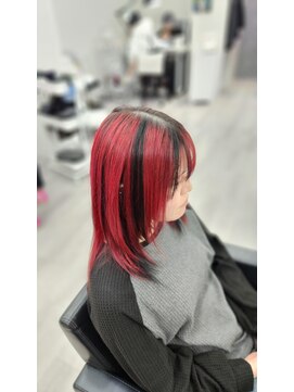 ミステル(MISTEL) ビビッドレッド×ローライトブラック