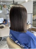 切りっぱなしボブ/ハイライト/グレージュカラーくすみカラー