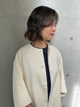 リバレッジ 白金(Leverage) 大人海外カーリーボブレイヤーバングス:Kaede Kotaki