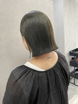 ヌーヴェル(nouvelle)&nbsp;切りっぱなしボブ×オリーブカラー