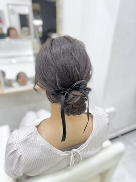 プティクローシェ バイ クオーレ(petite cloche by CUORE) アップスタイル