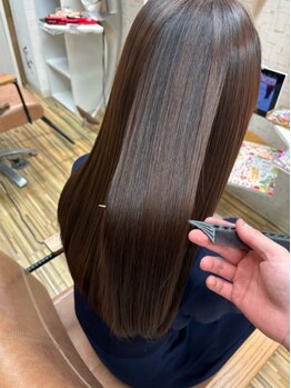 ヘアモード ビバップ(hair mode BEBOP)の写真/髪質改善ストレートで癖や広がりを抑え、自然で柔らかな仕上がりに♪毛先まで潤いたっぷりの艶髪に…☆