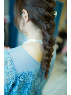ルポ(Repos) *三つ編み込みで可愛くヘアセット*【Repos 東大宮 東大宮駅】