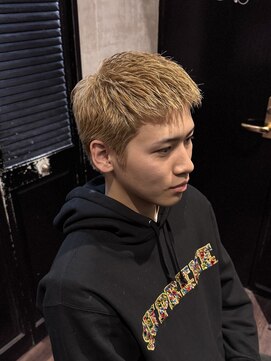 スレイ(SLAY) ブロンドショート