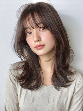 エミイ 鎌倉(eMii.) ミディアムレイヤーカット